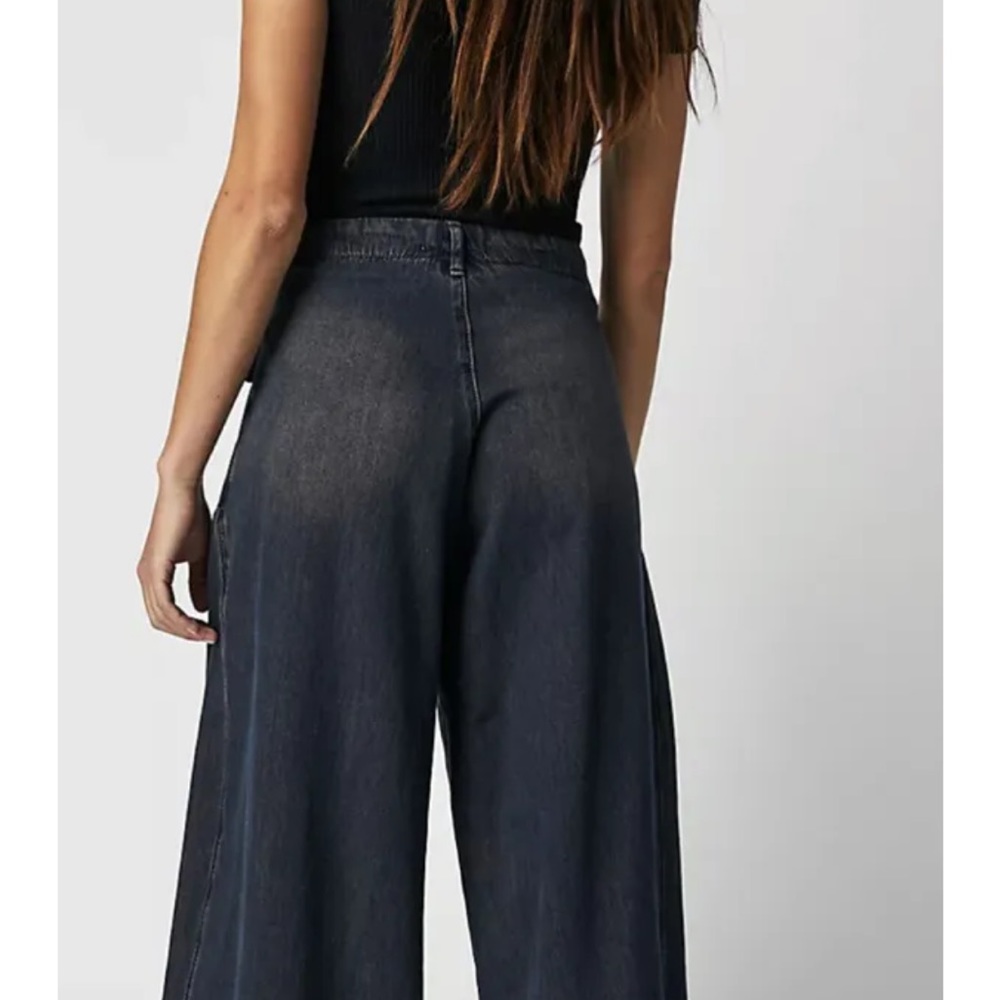 Free People Lotus Jeans Patch Front Pockets Pleated Cinched Tie Ankles Black - Picture 3 of 7
